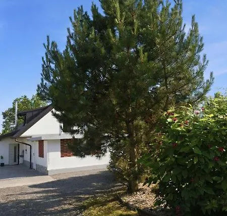 Lakeside Family House Trboje Kranj