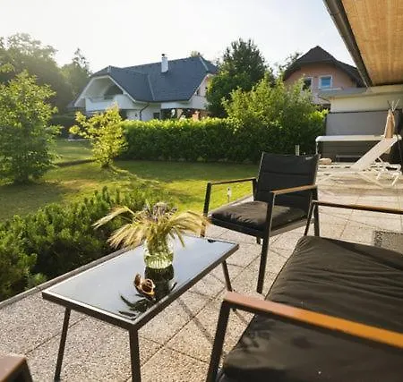Lakeside Family House Trboje * Kranj