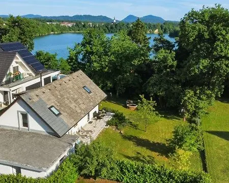 Lakeside Family House Trboje *