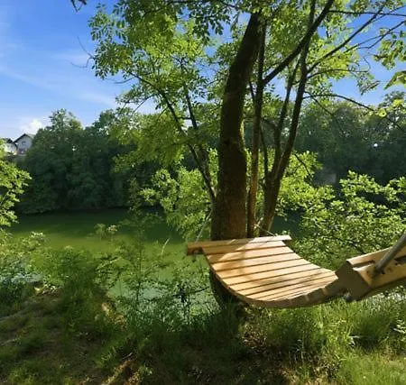 Lakeside Family House Trboje